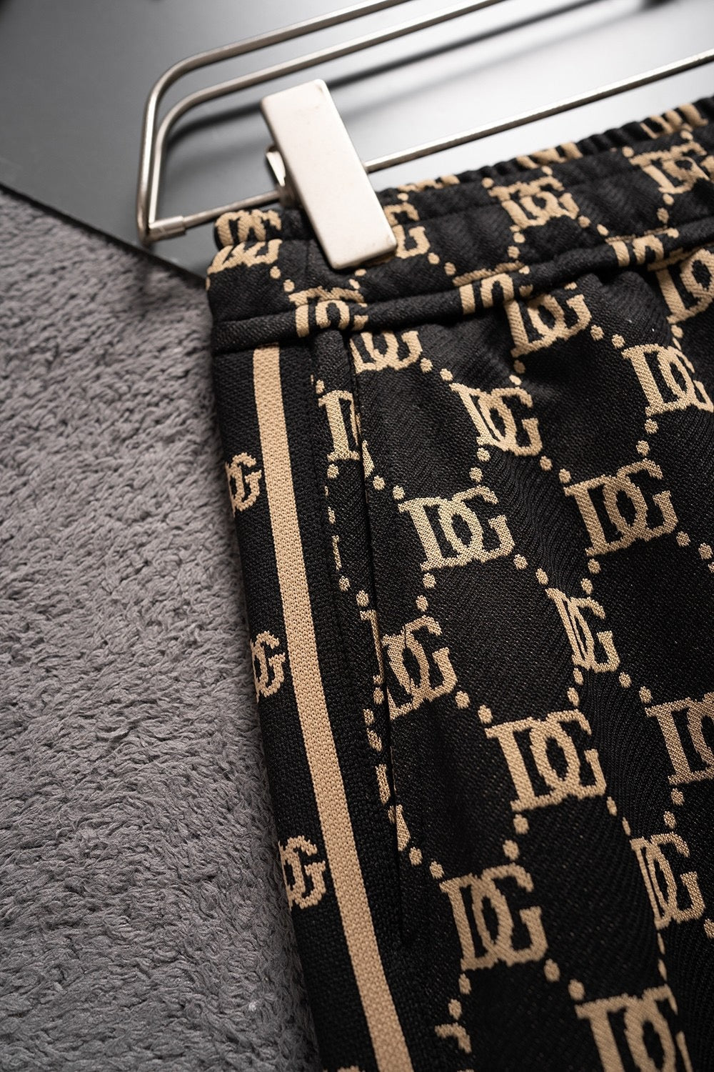 Men's printed shorts-43