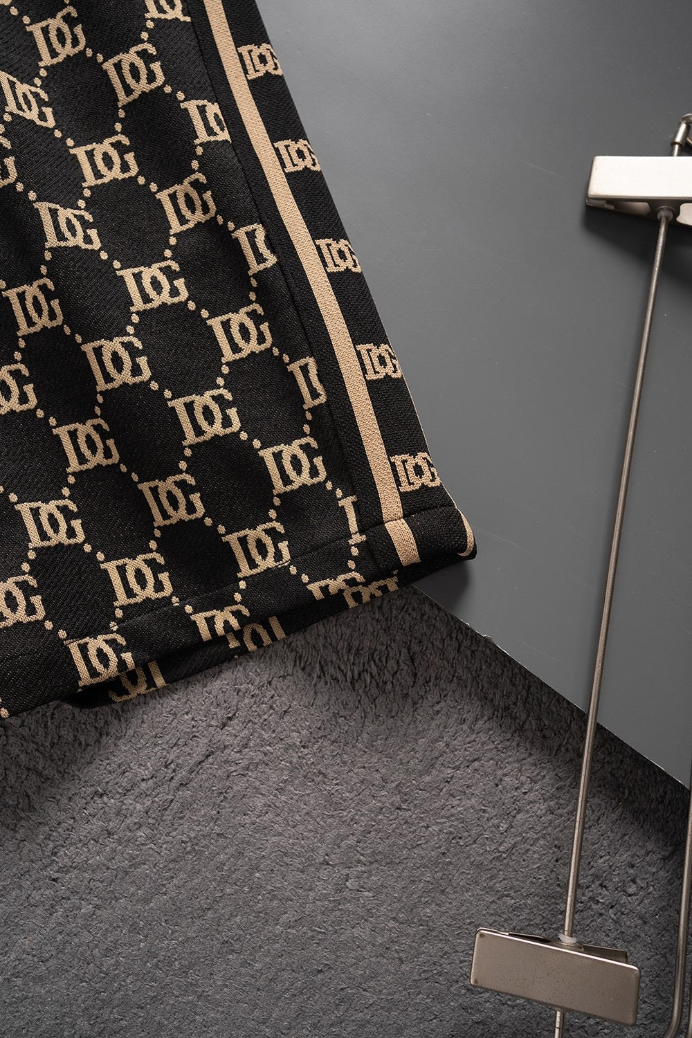 Men's printed shorts-43