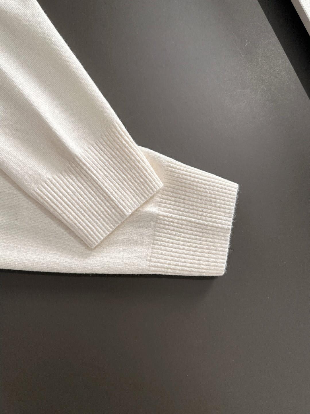 Classic Fashion Sweater-107