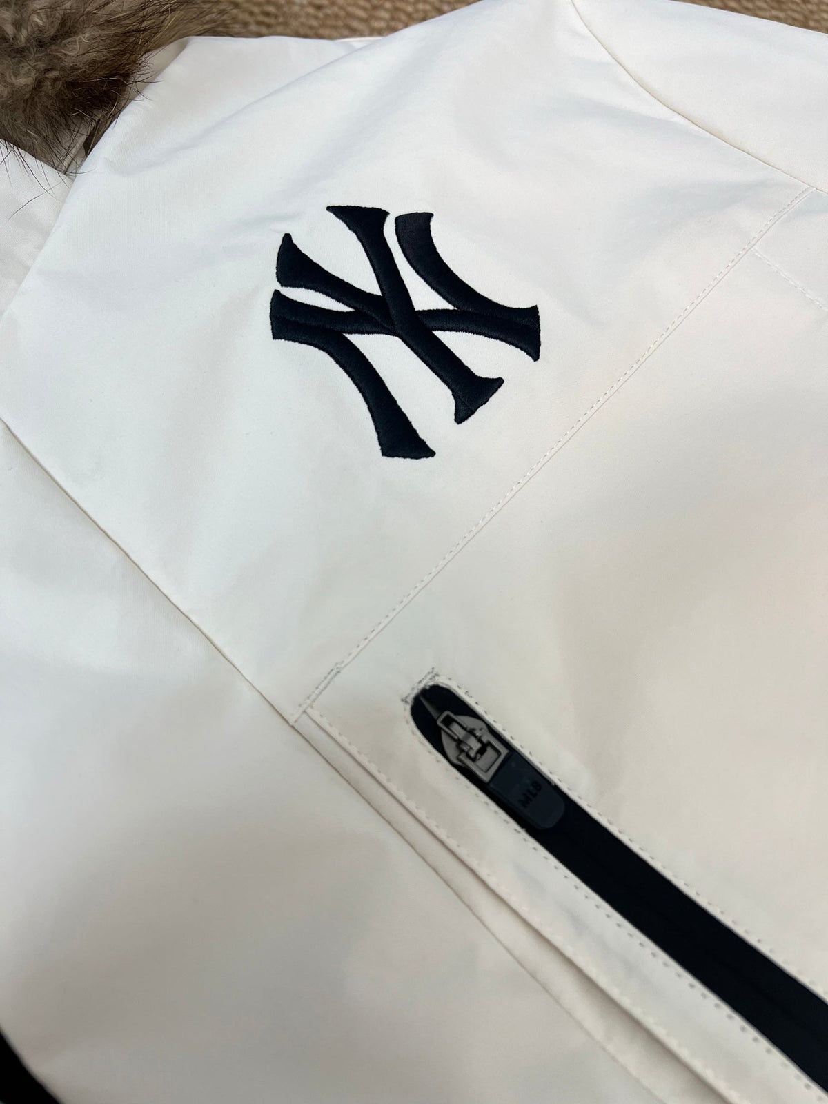 Ultra-Light Winter Puffer β6