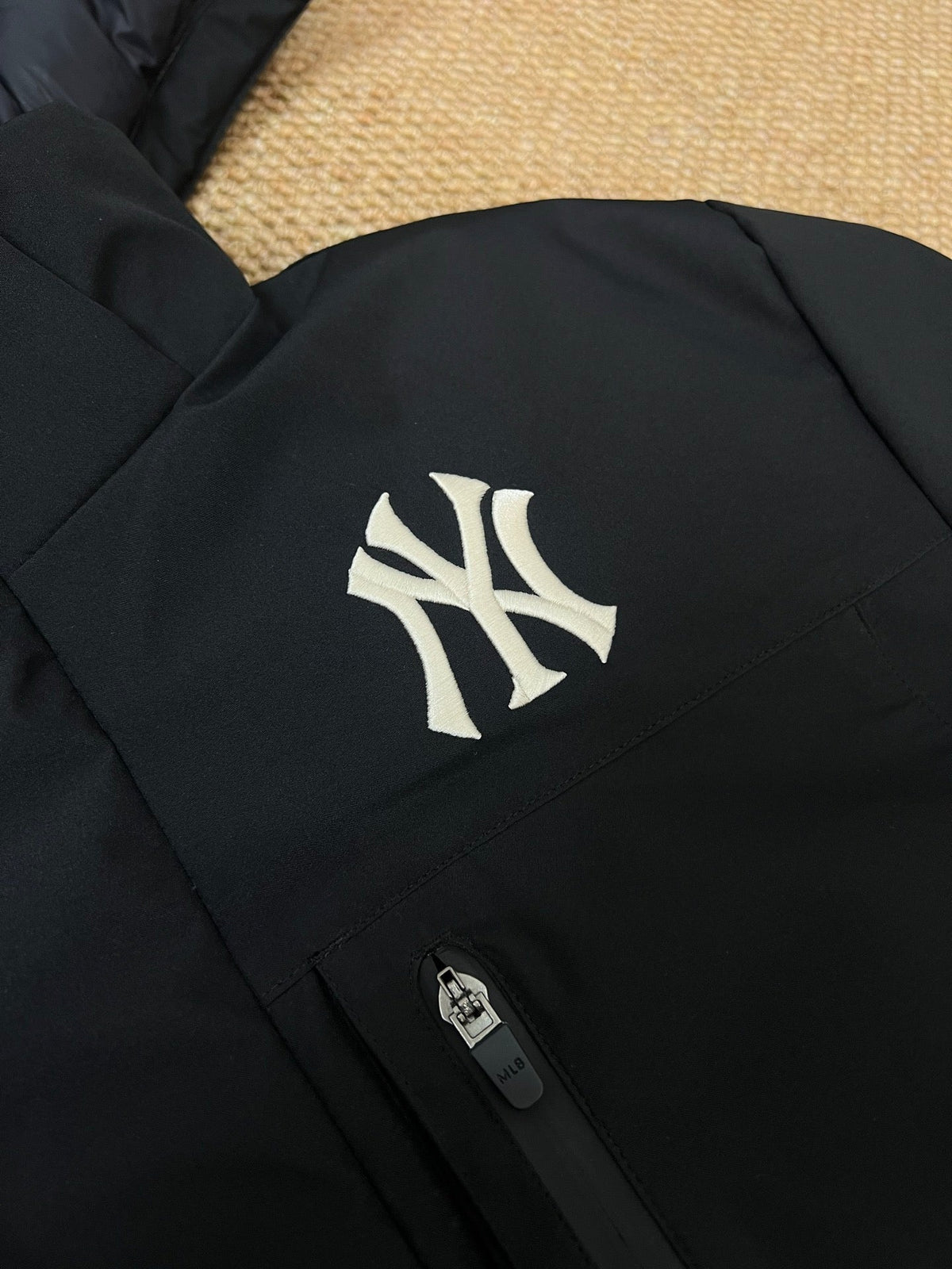 Ultra-Light Winter Puffer β7