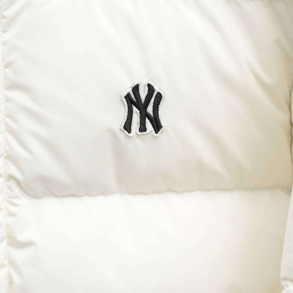 Ultra-Light Winter Puffer β24