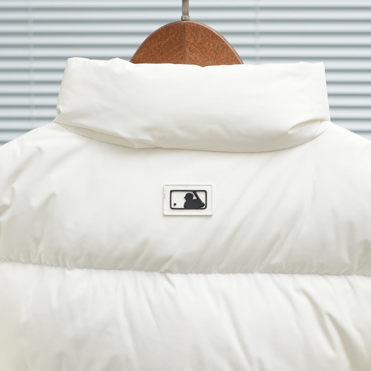 Ultra-Light Winter Puffer β24