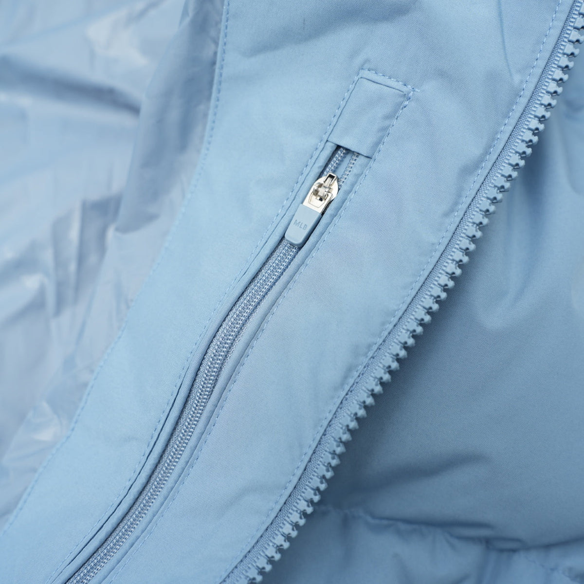 Ultra-Light Winter Puffer β28