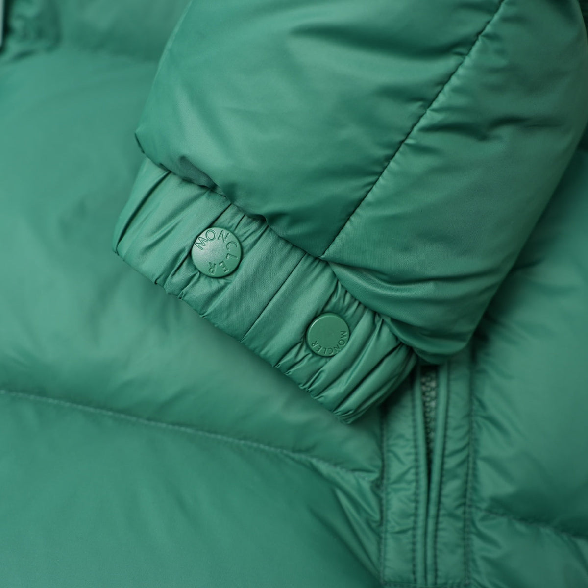 Ultra-Light Winter Puffer β29