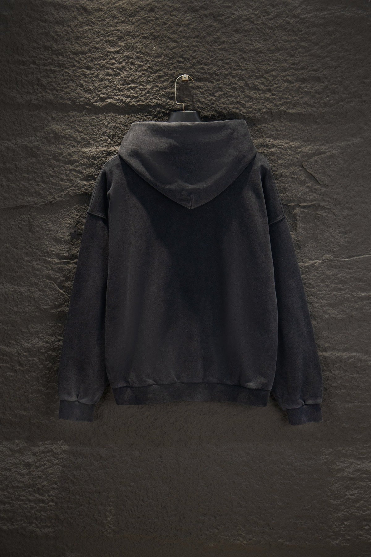 Classic Fit Hoodie-1010