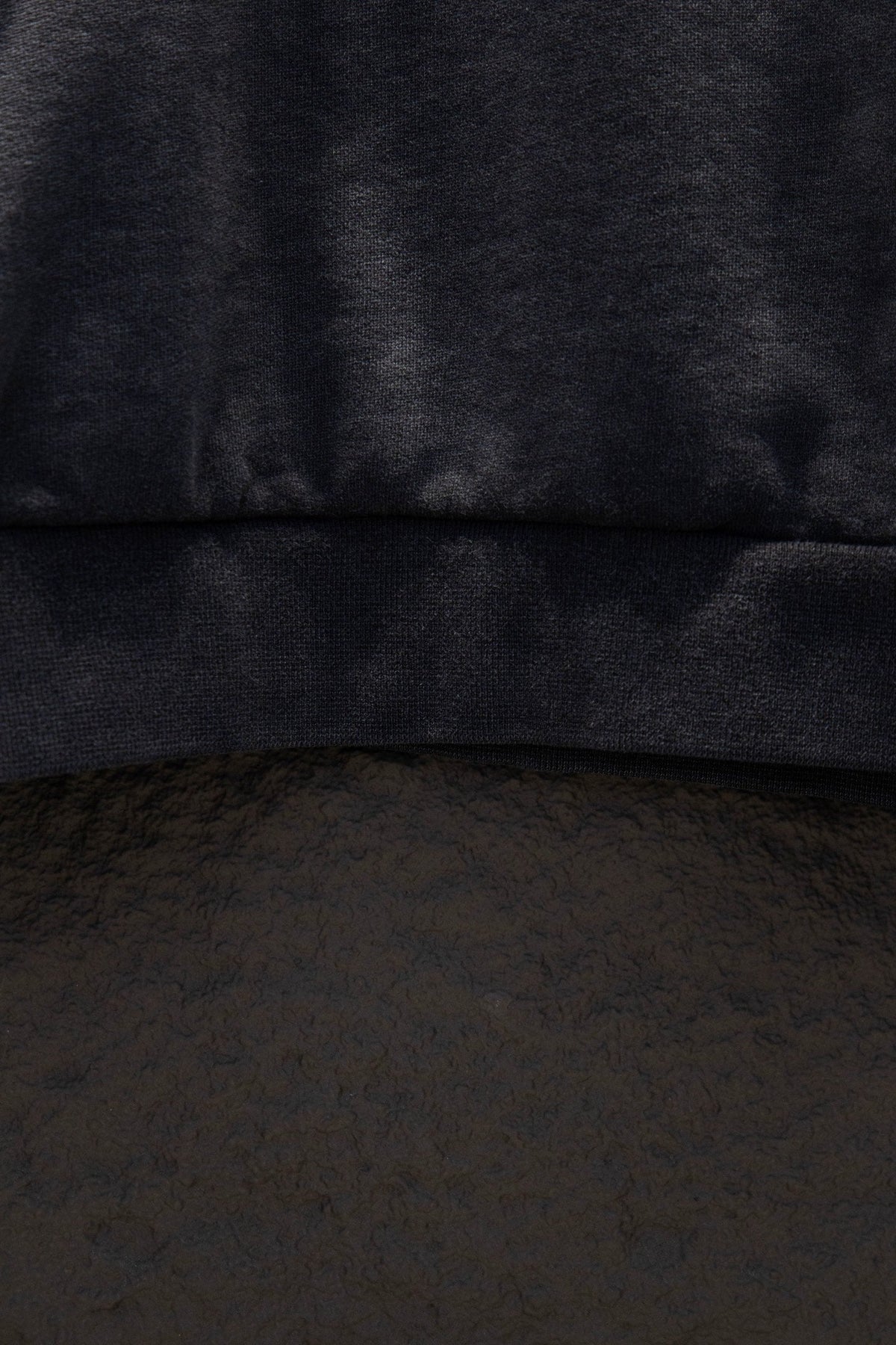 Classic Fit Hoodie-1012