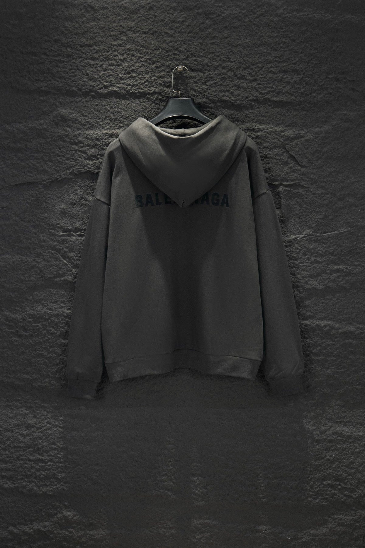 Classic Fit Hoodie-1015