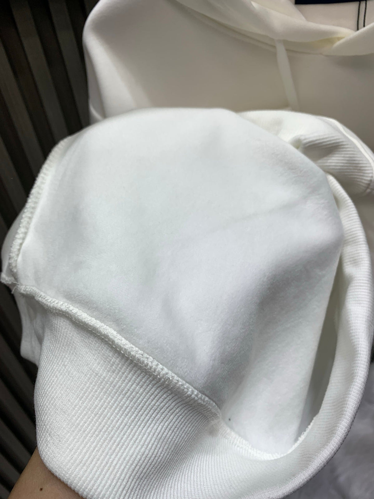 Classic Fit Hoodie-1021