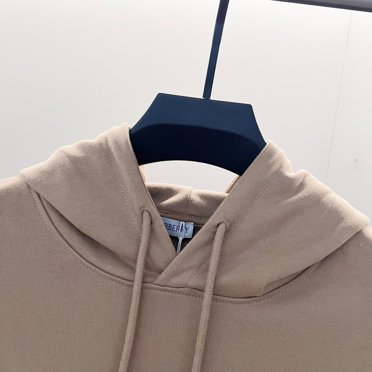 Classic Fit Hoodie-1029