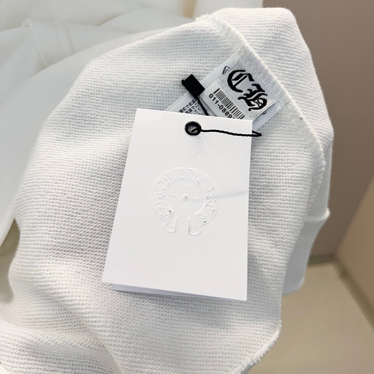 Classic Fit Hoodie-1035