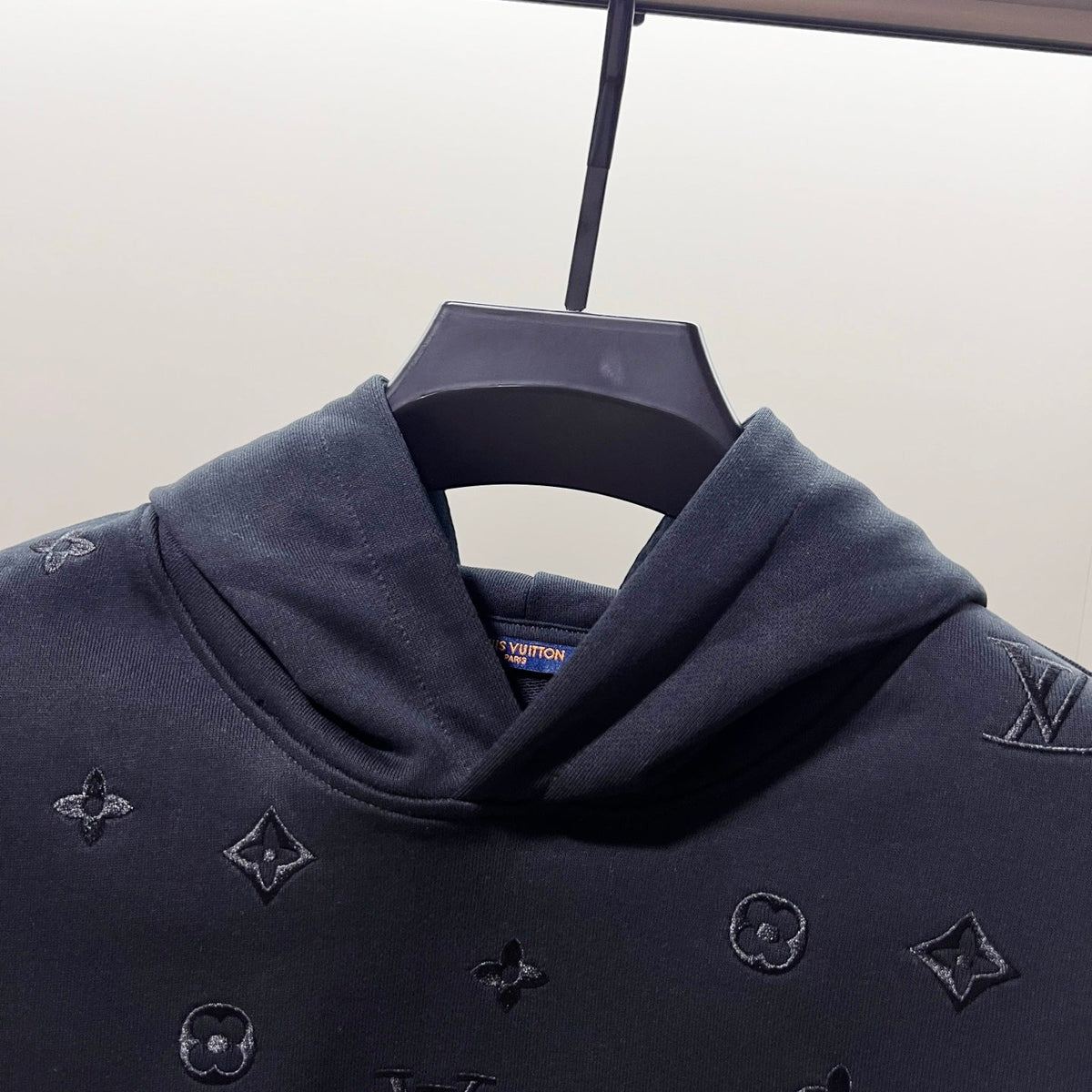 Classic Fit Hoodie-1065