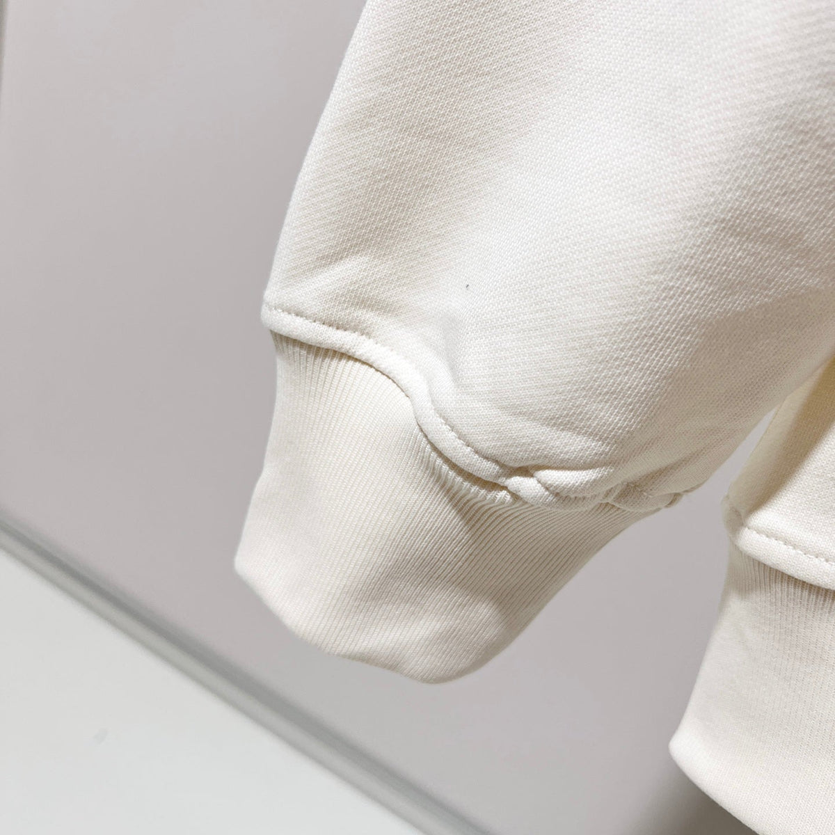 Classic Fit Hoodie-1066