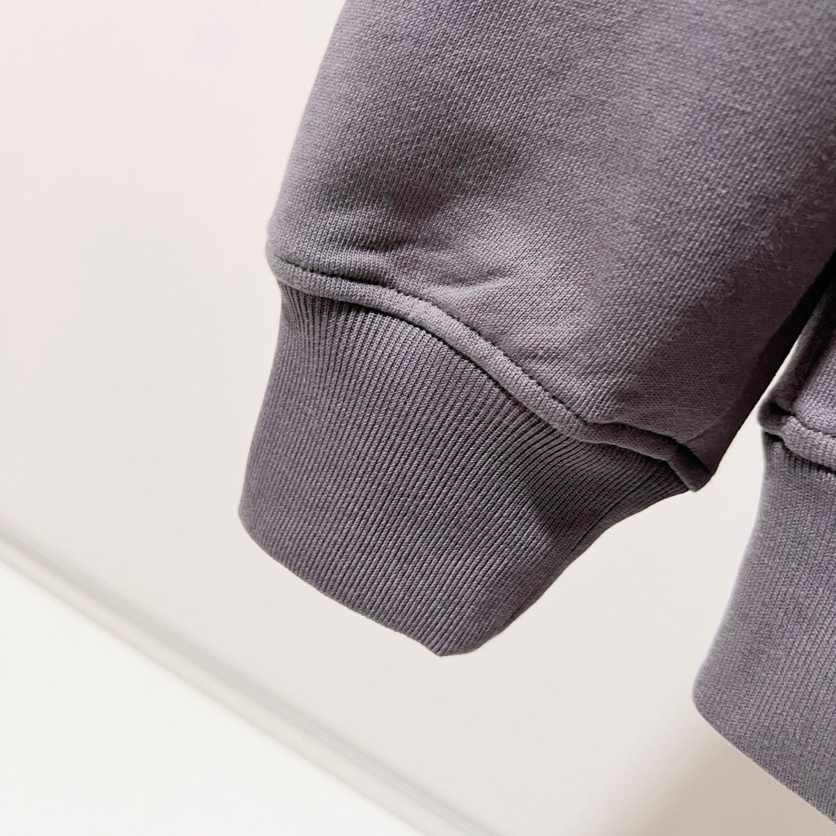 Classic Fit Hoodie-1071