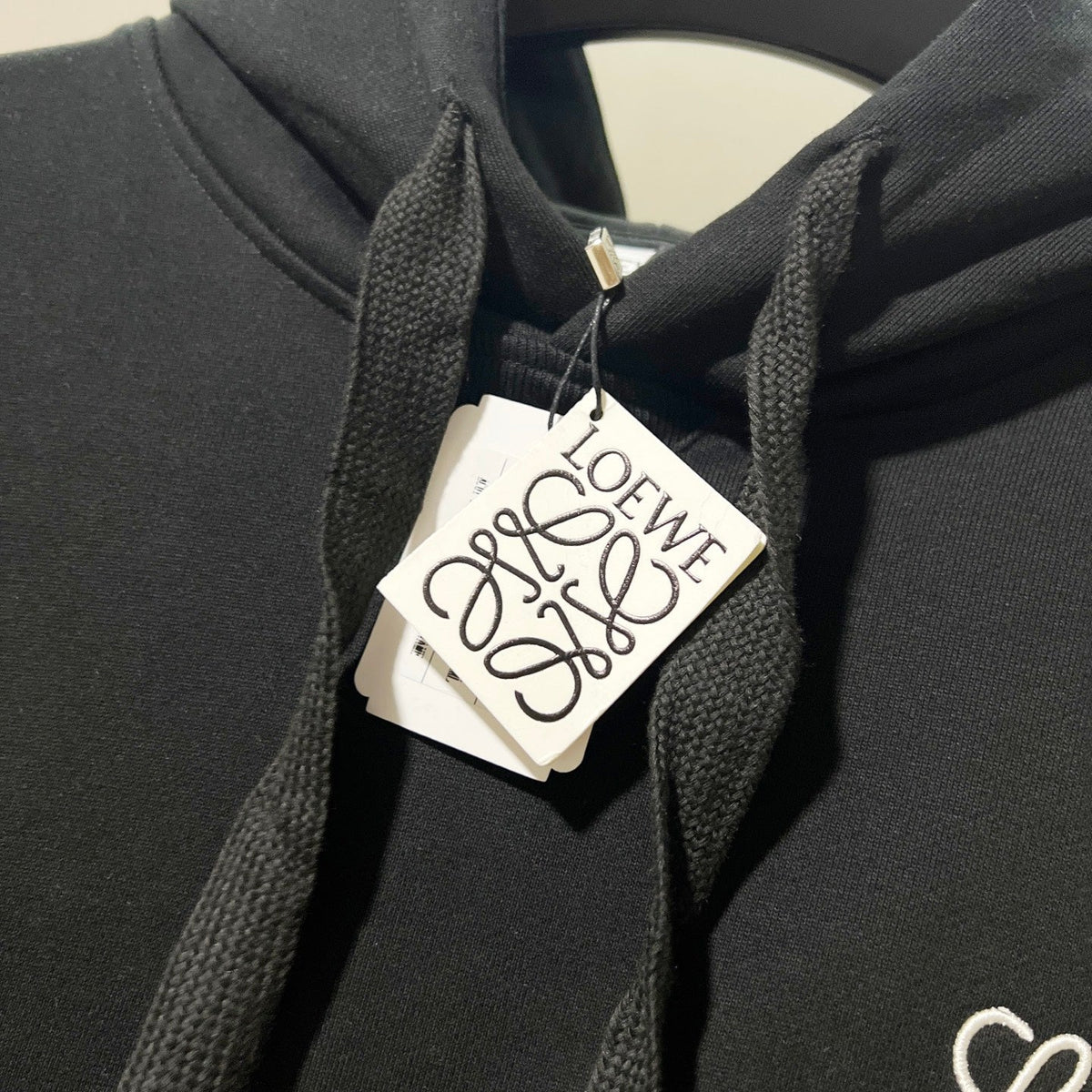 Classic Fit Hoodie-1081