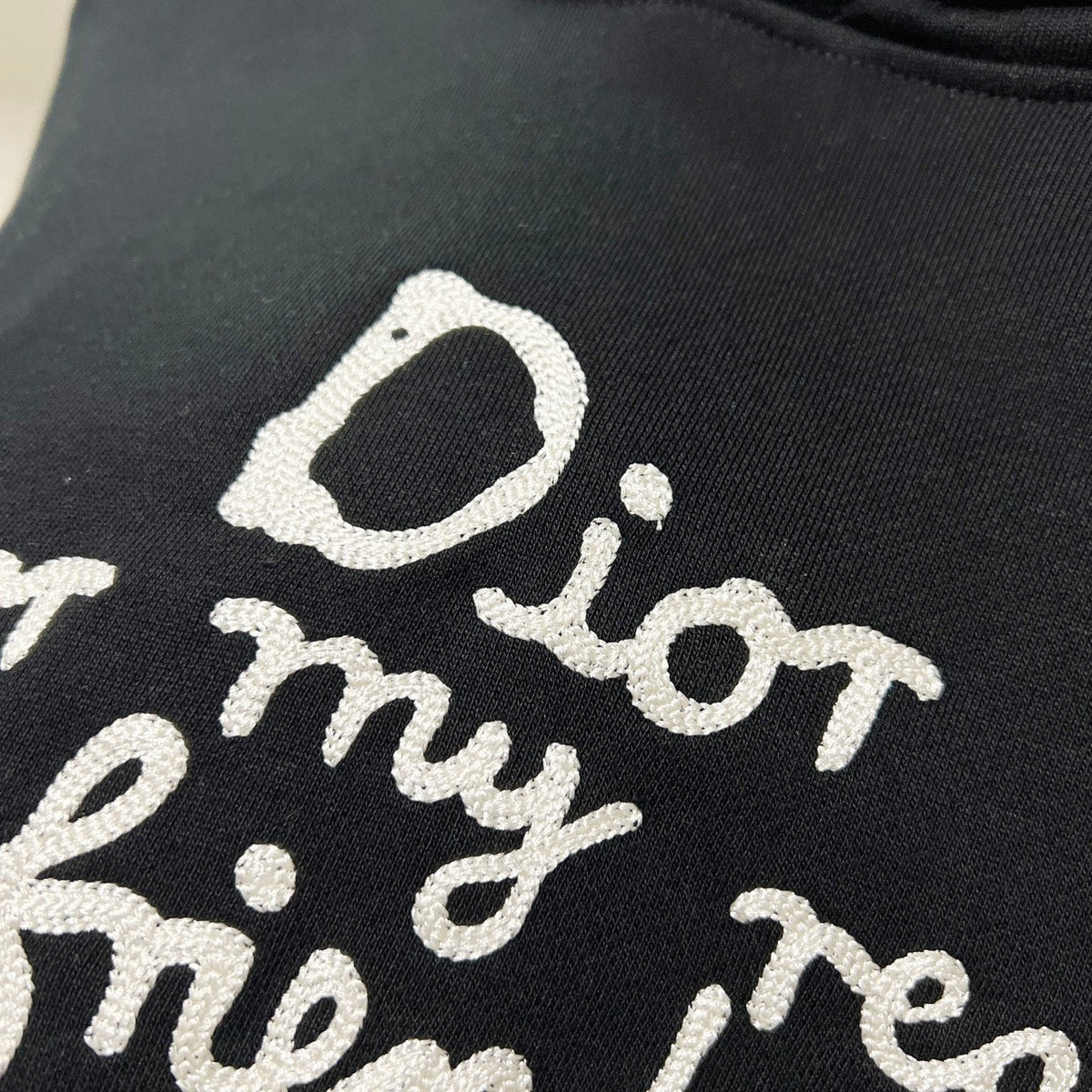 Classic Fit Hoodie-1105