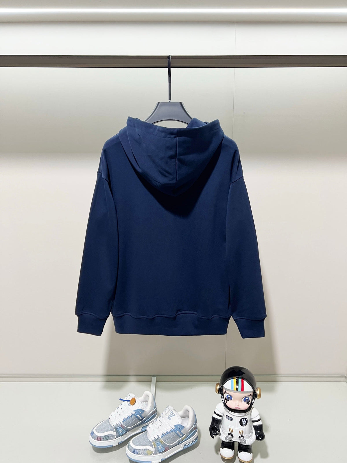 Classic Fit Hoodie-1107