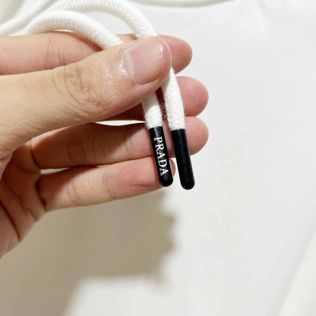 Classic Fit Hoodie-1109