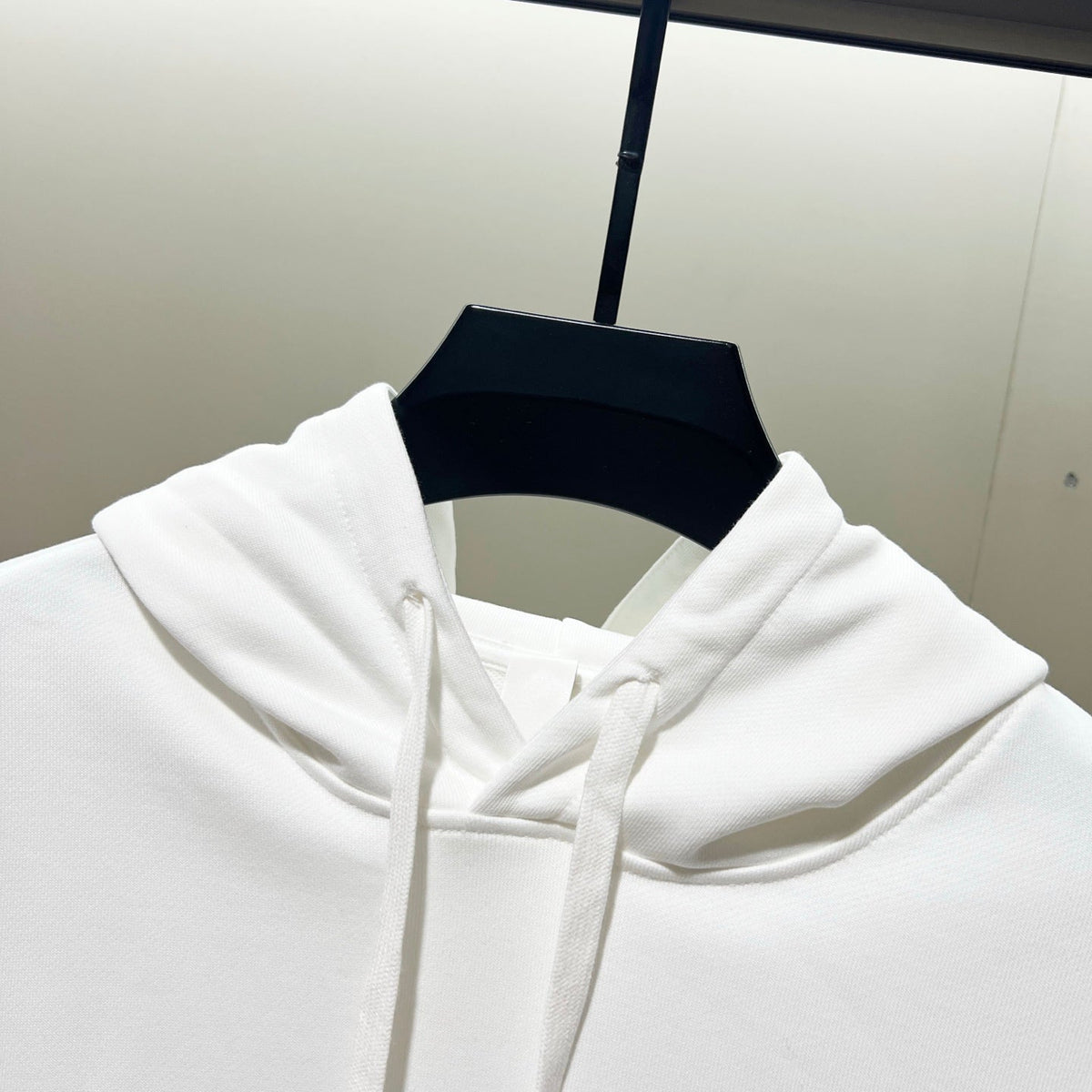 Classic Fit Hoodie-1110