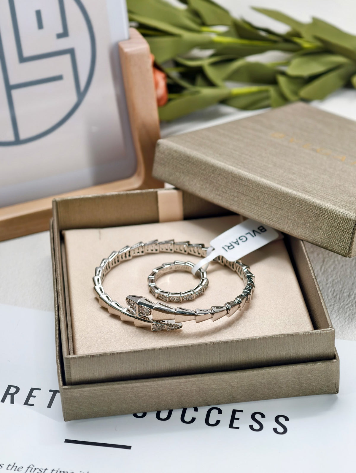 Minimalist Classic Ring-20