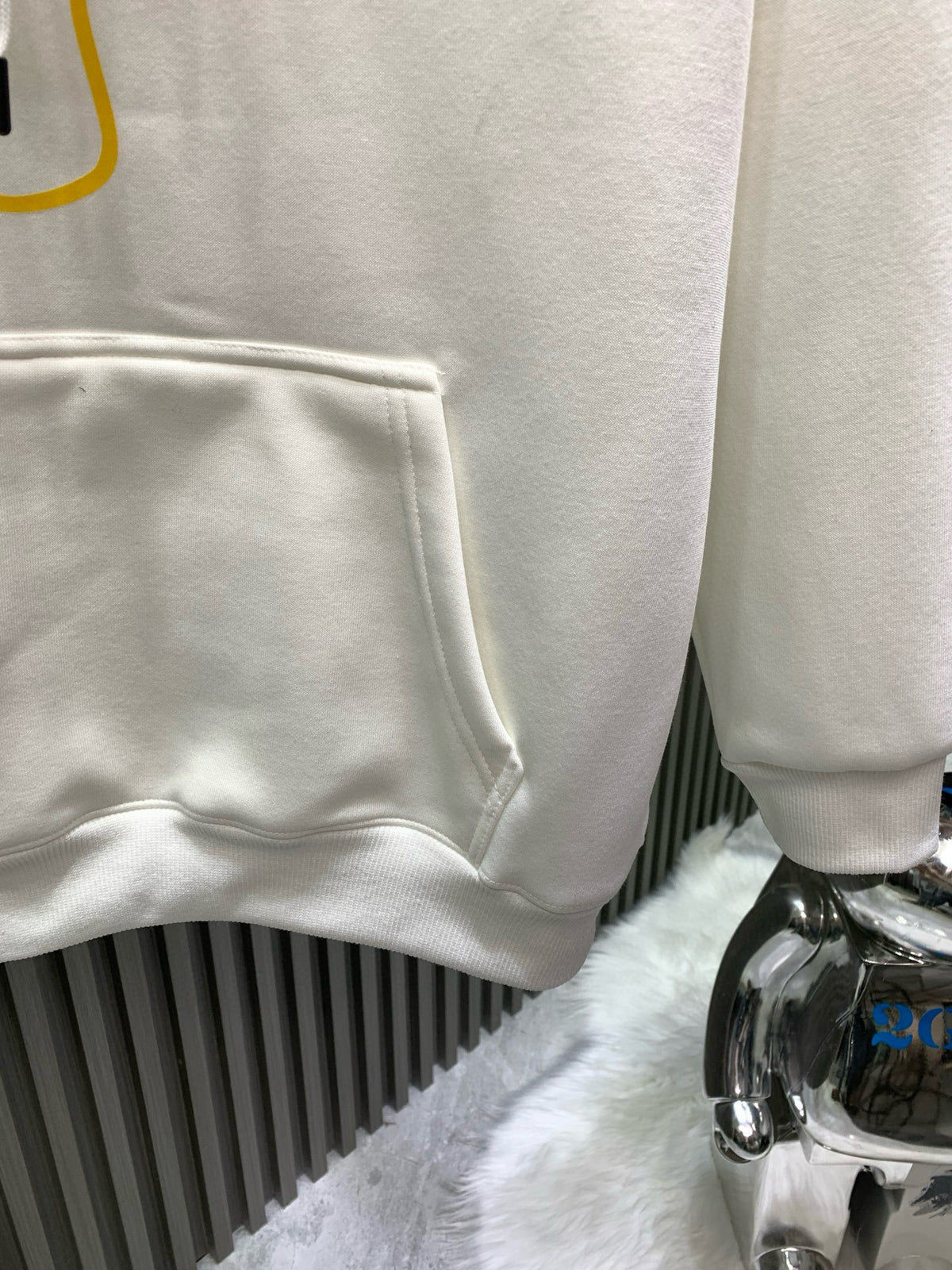 Classic Fit Hoodie-1003