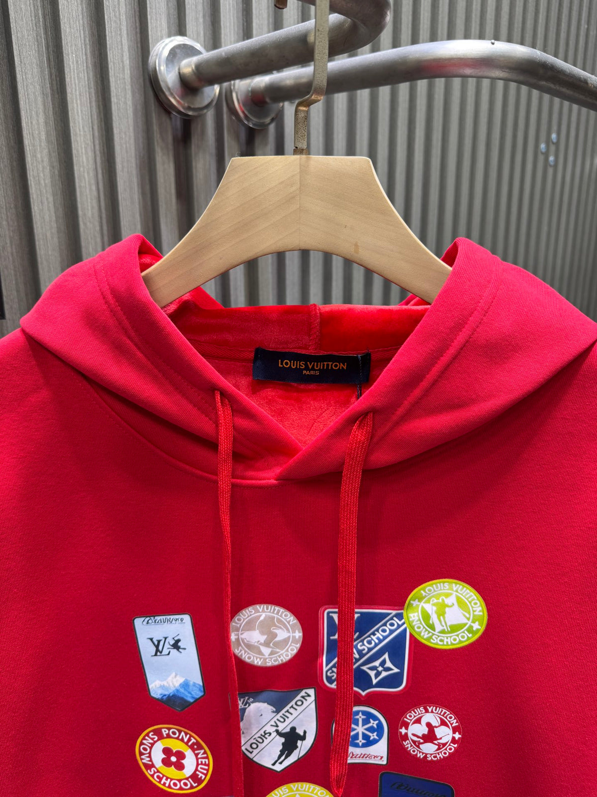 Classic Fit Hoodie-1020