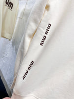 Classic Fit Hoodie-10231