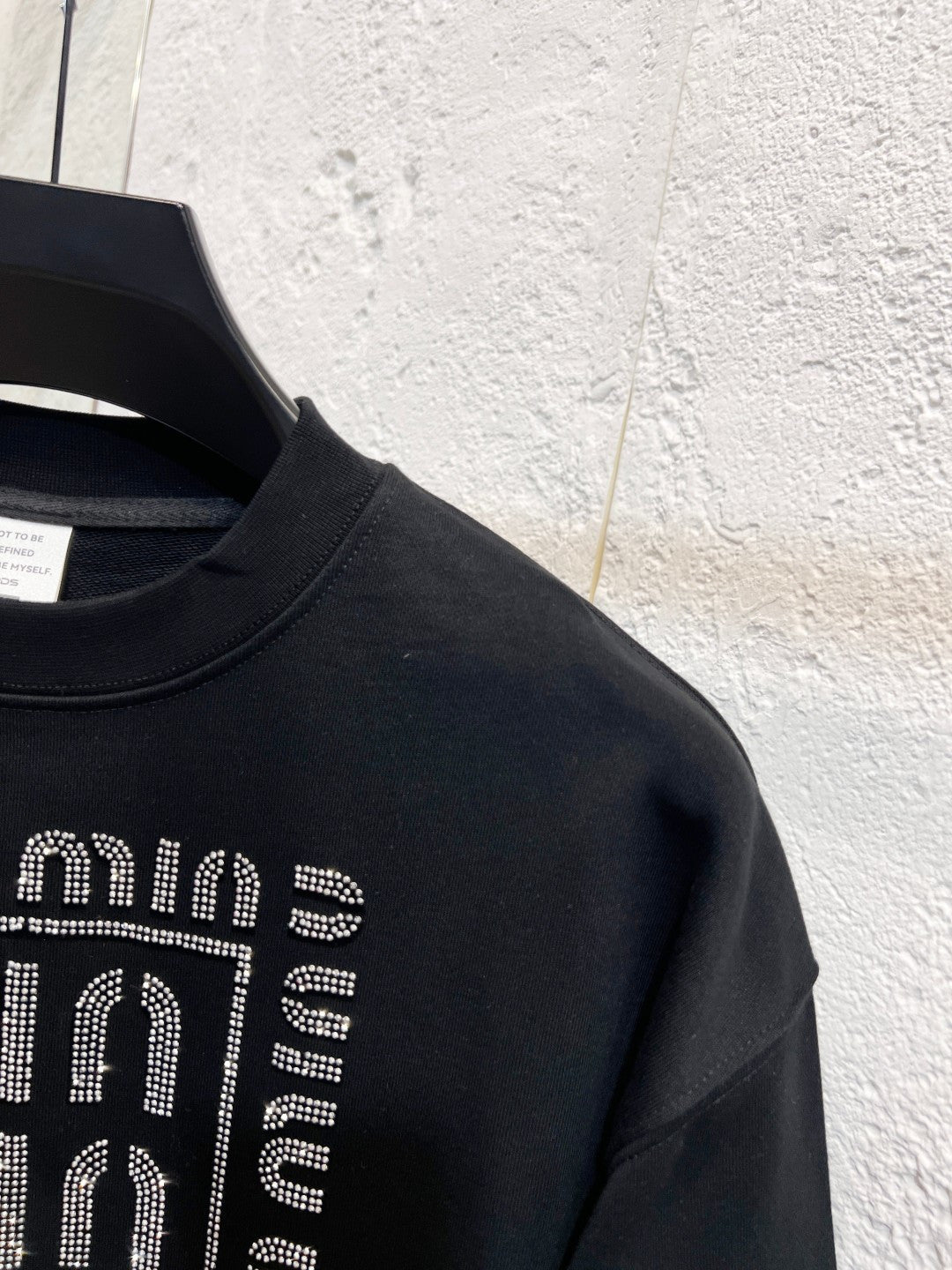 Classic Fit Hoodie-1031