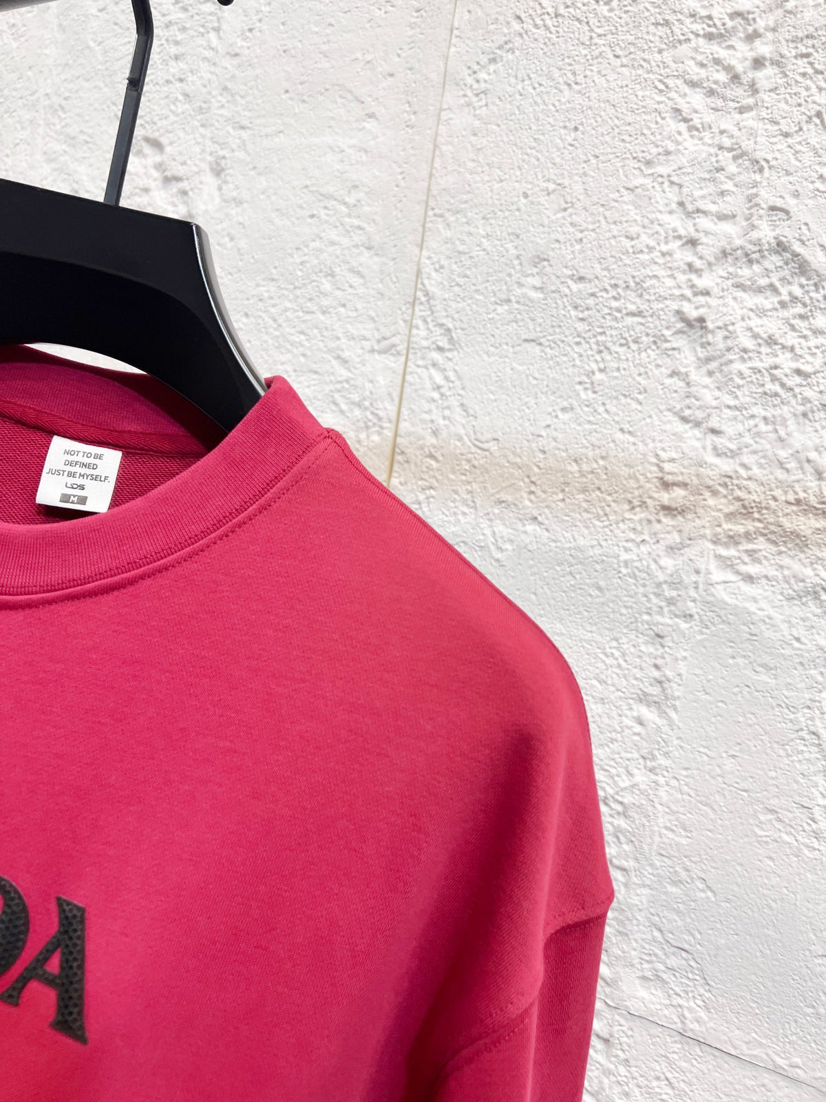 Classic Fit Hoodie-1034