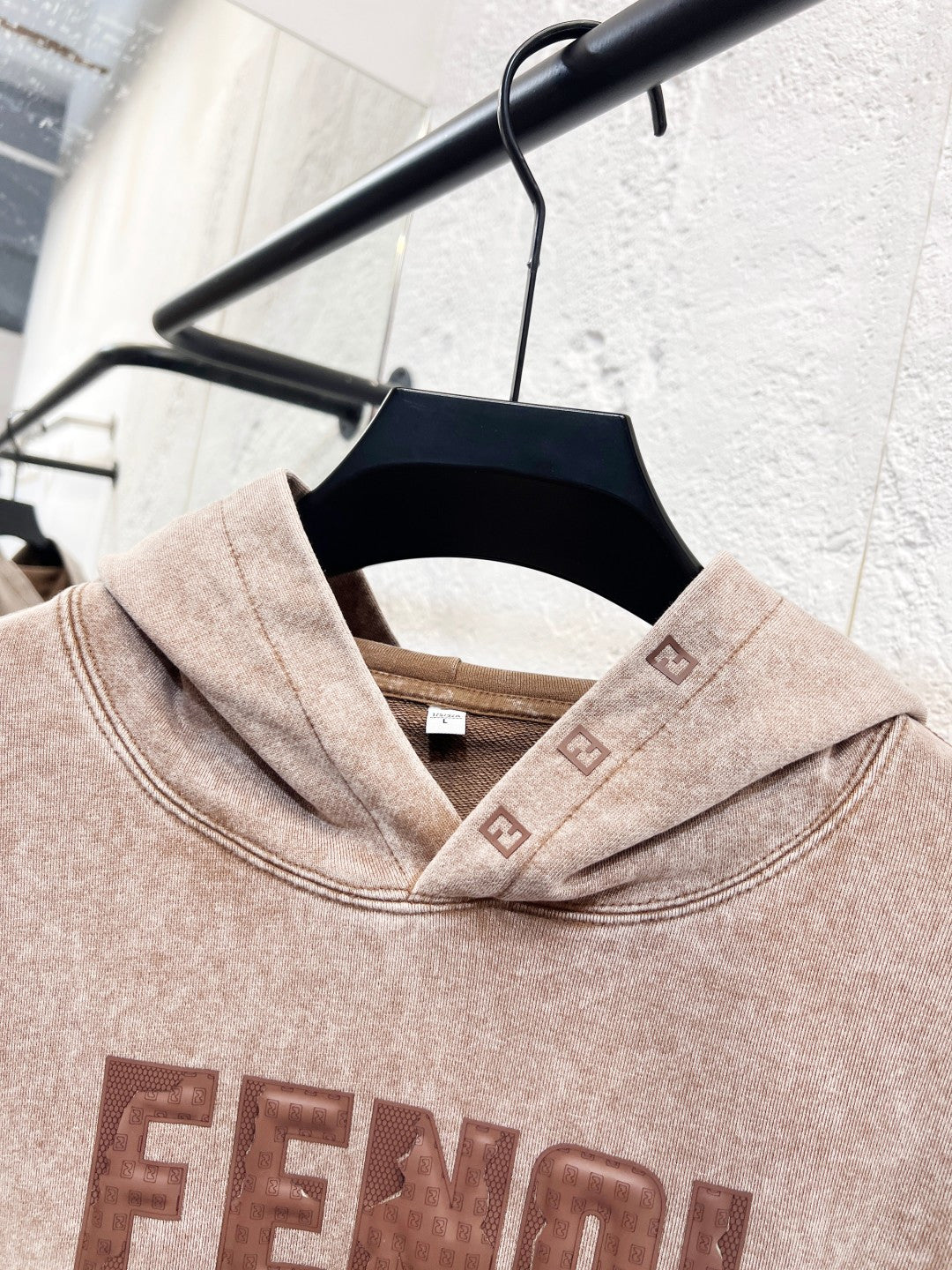 Classic Fit Hoodie-1036