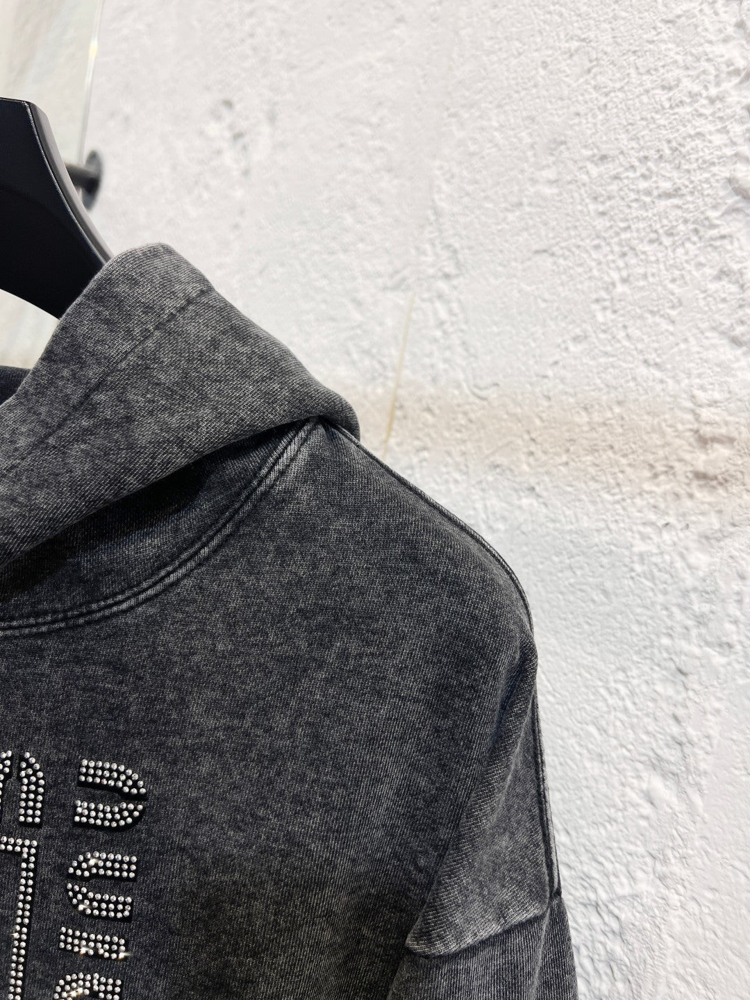 Classic Fit Hoodie-1038