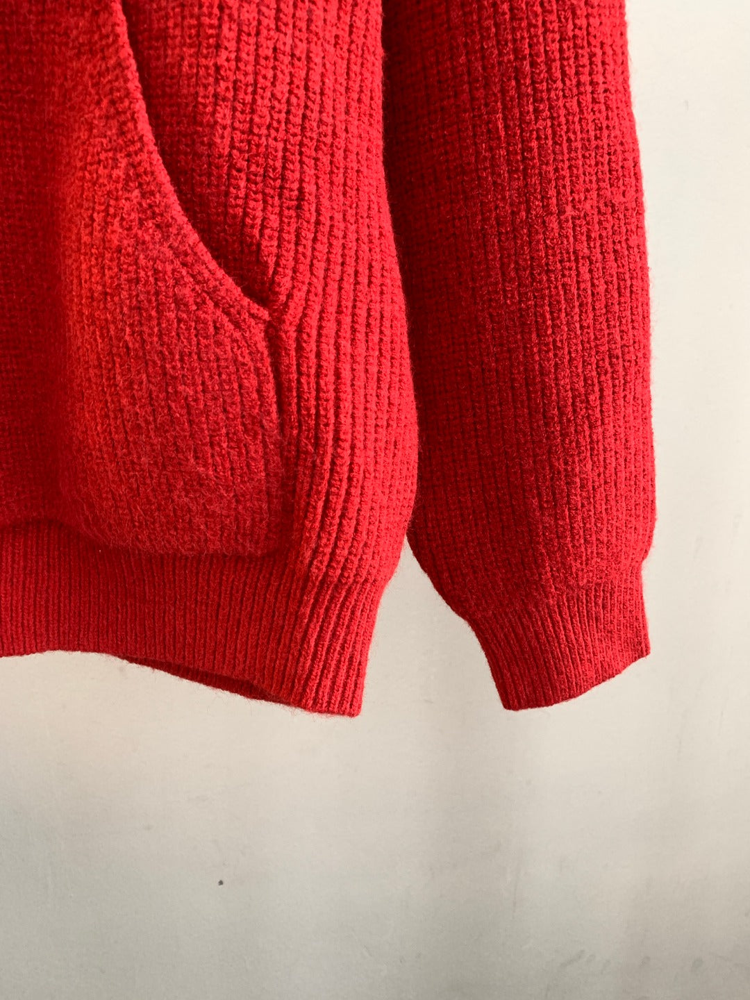 Classic Fit Hoodie-1041