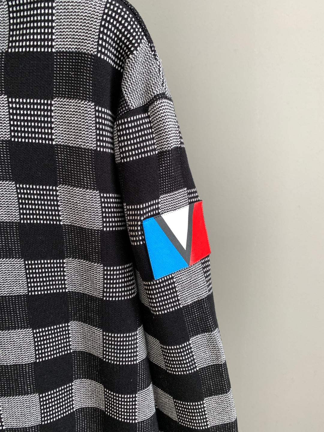 Classic Fit Hoodie-1042