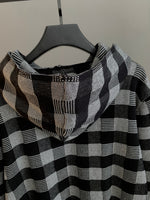 Classic Fit Hoodie-1042