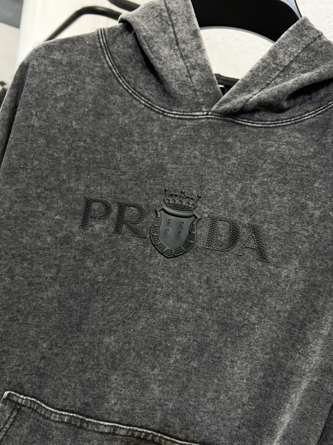 Classic Fit Hoodie-1046