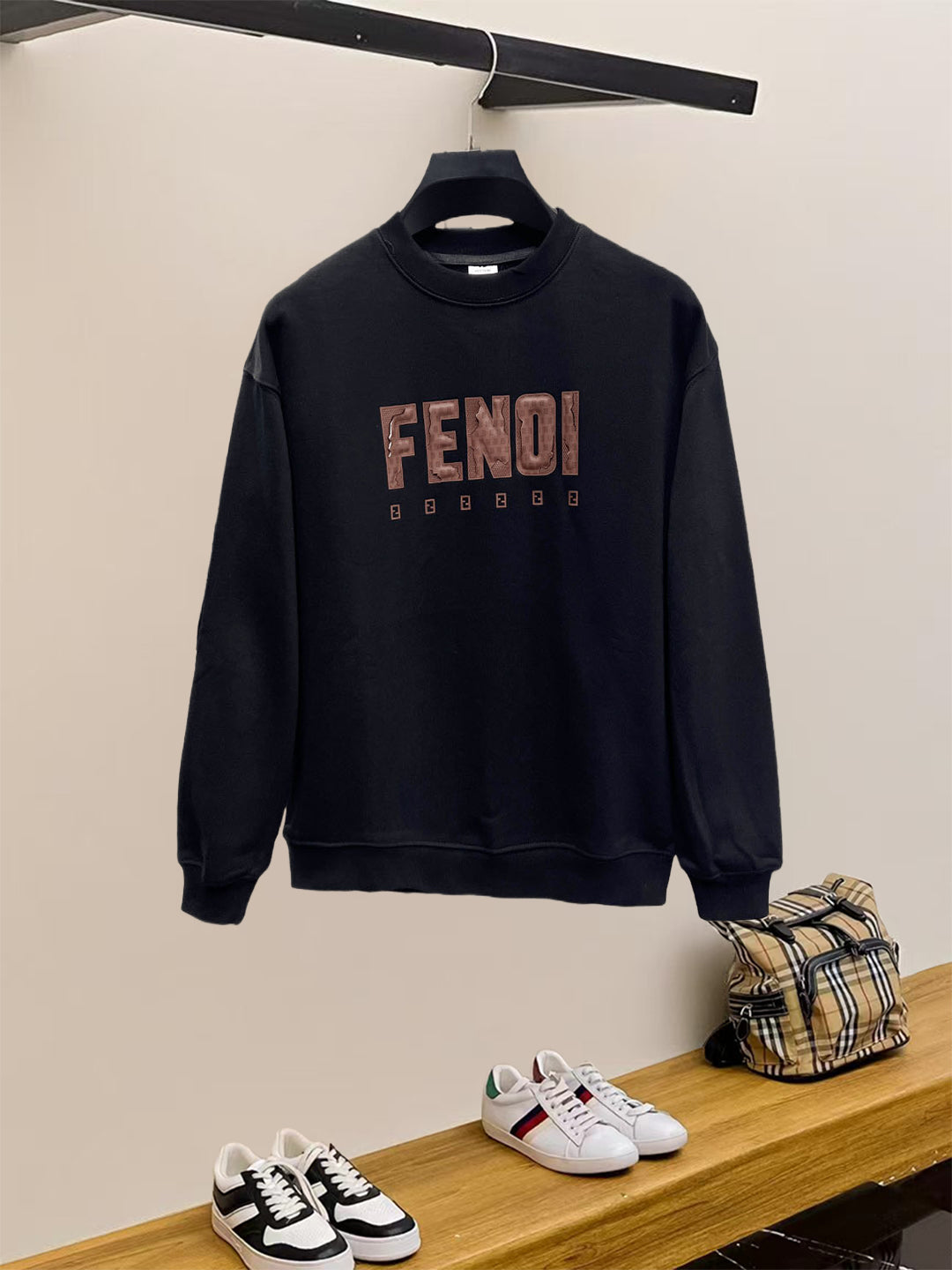 Classic Fit Hoodie-1047