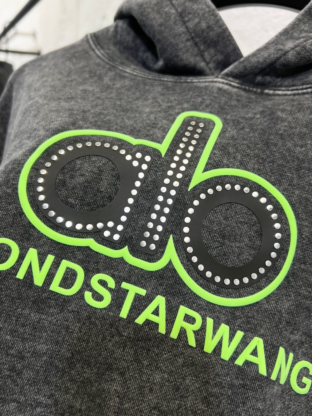 Classic Fit Hoodie-1048