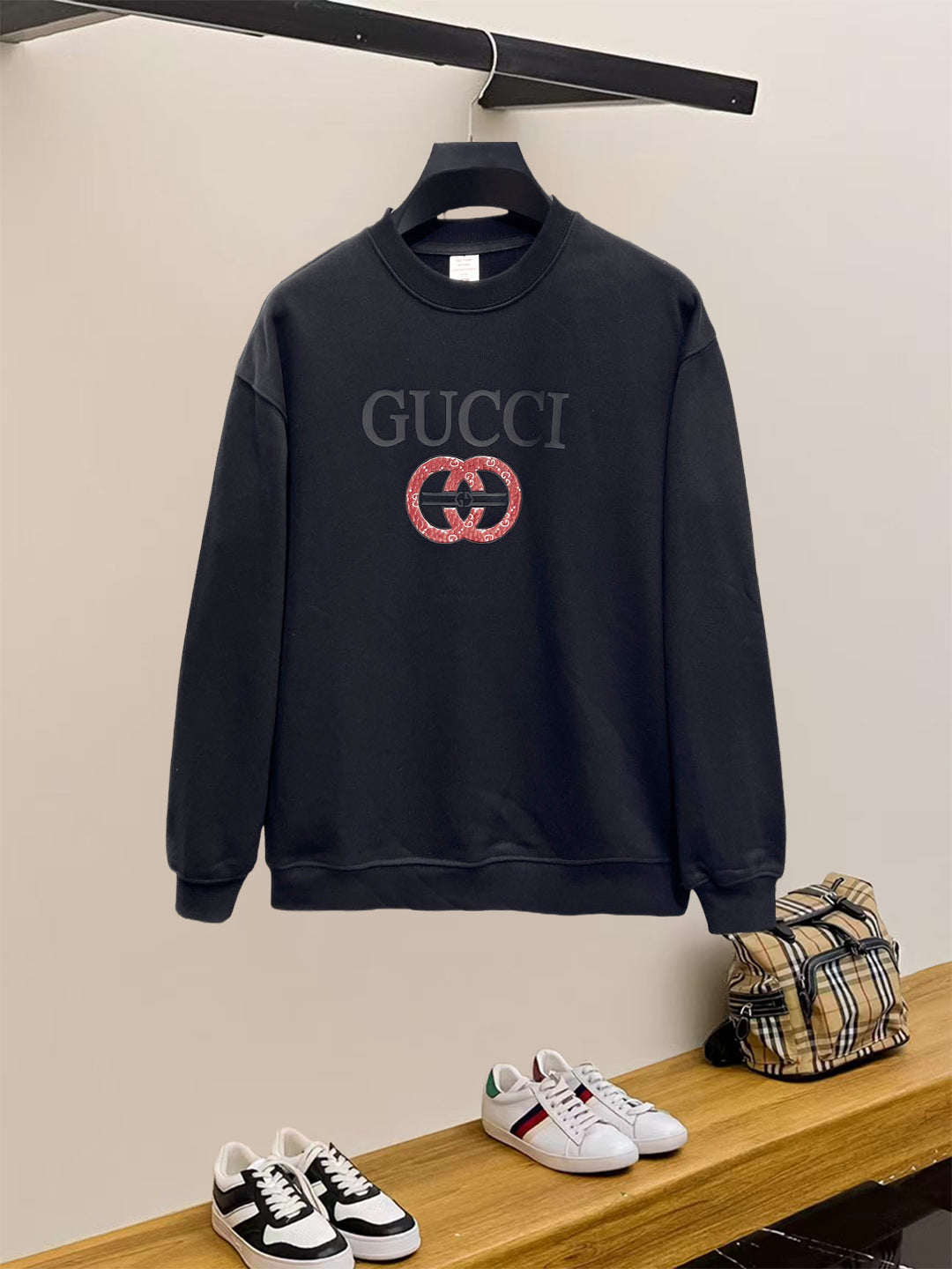 Classic Fit Hoodie-1050