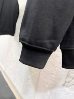 Classic Fit Hoodie-1050