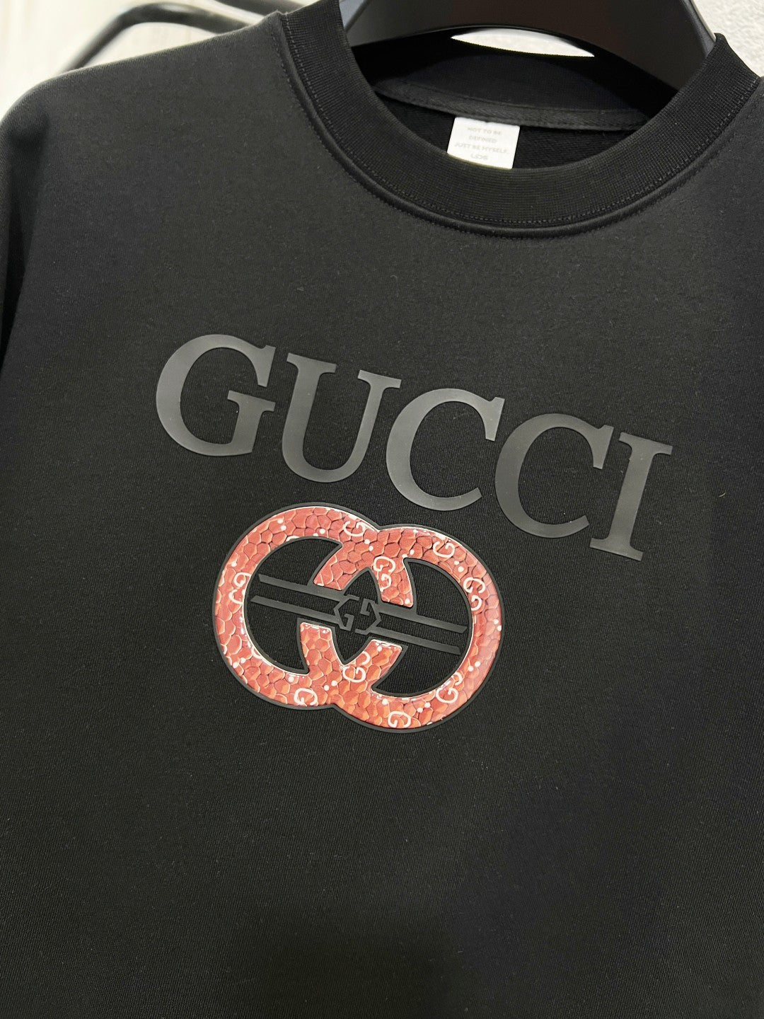 Classic Fit Hoodie-1050