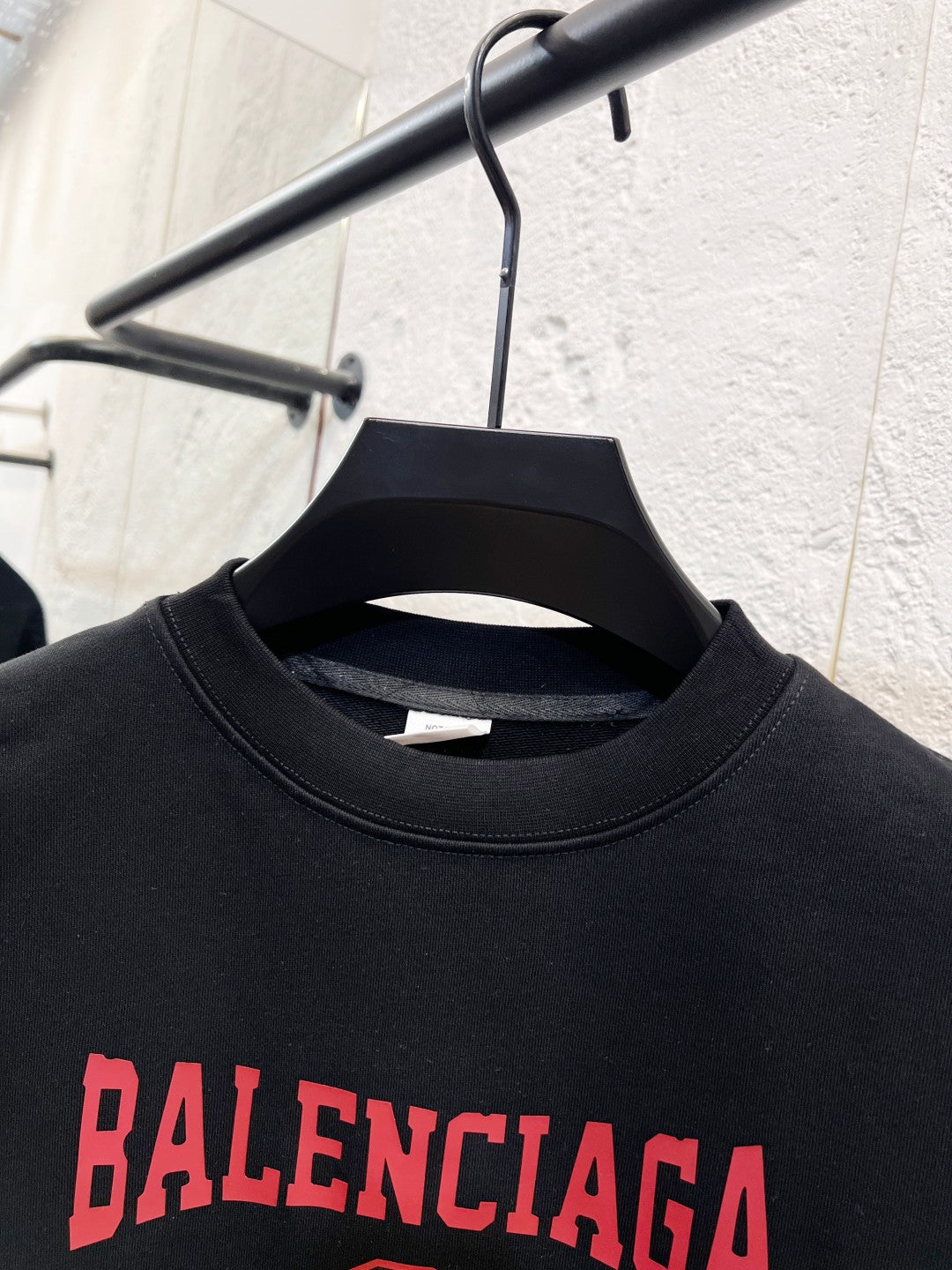 Classic Fit Hoodie-1053