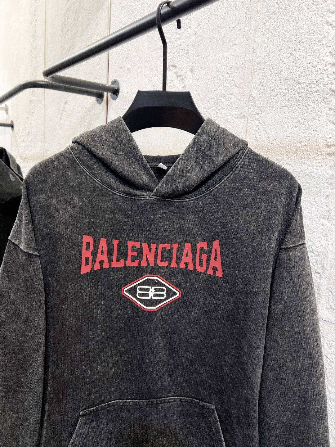 Classic Fit Hoodie-1054