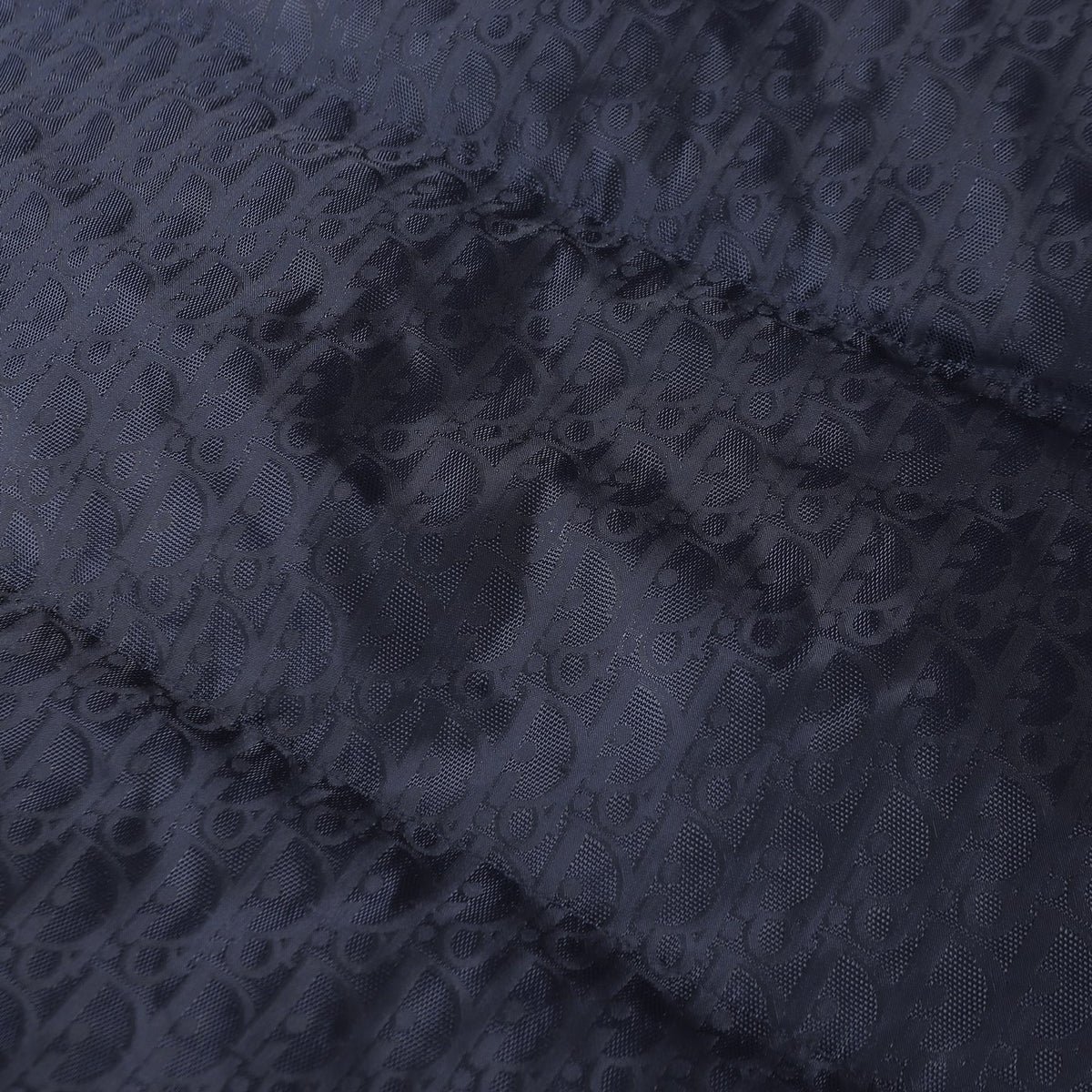 Ultra-Light Winter Puffer β104