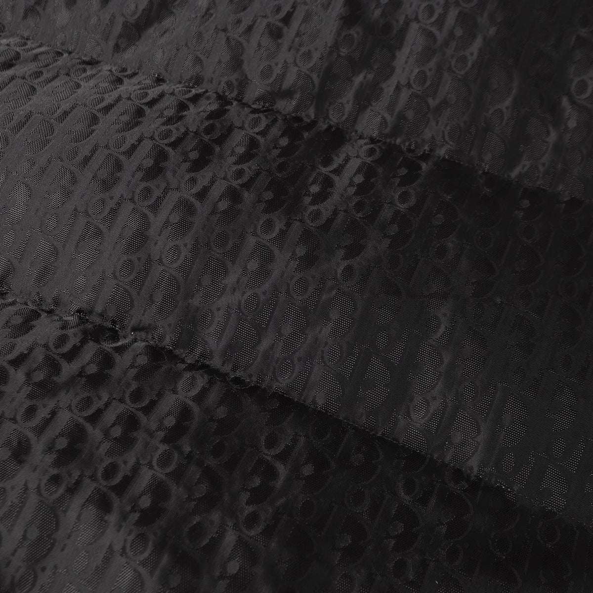 Ultra-Light Winter Puffer β105