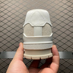 New color matching casual board shoes