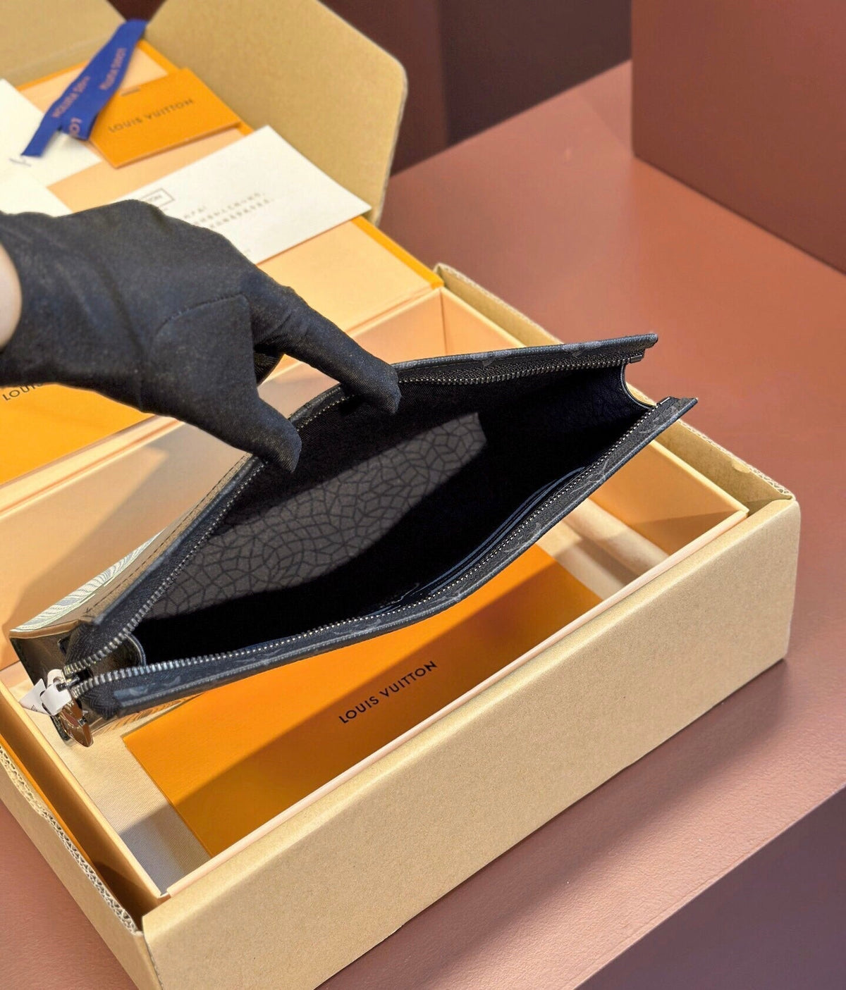 Exquisite leather bags-22