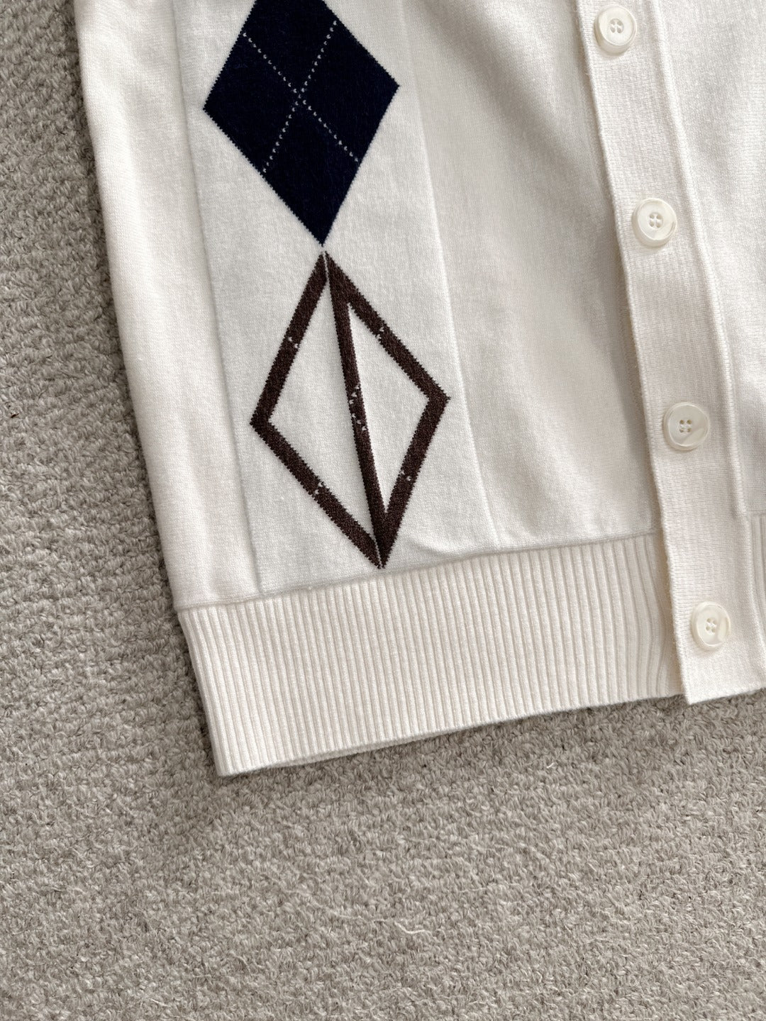 Classic Fashion Sweater-107