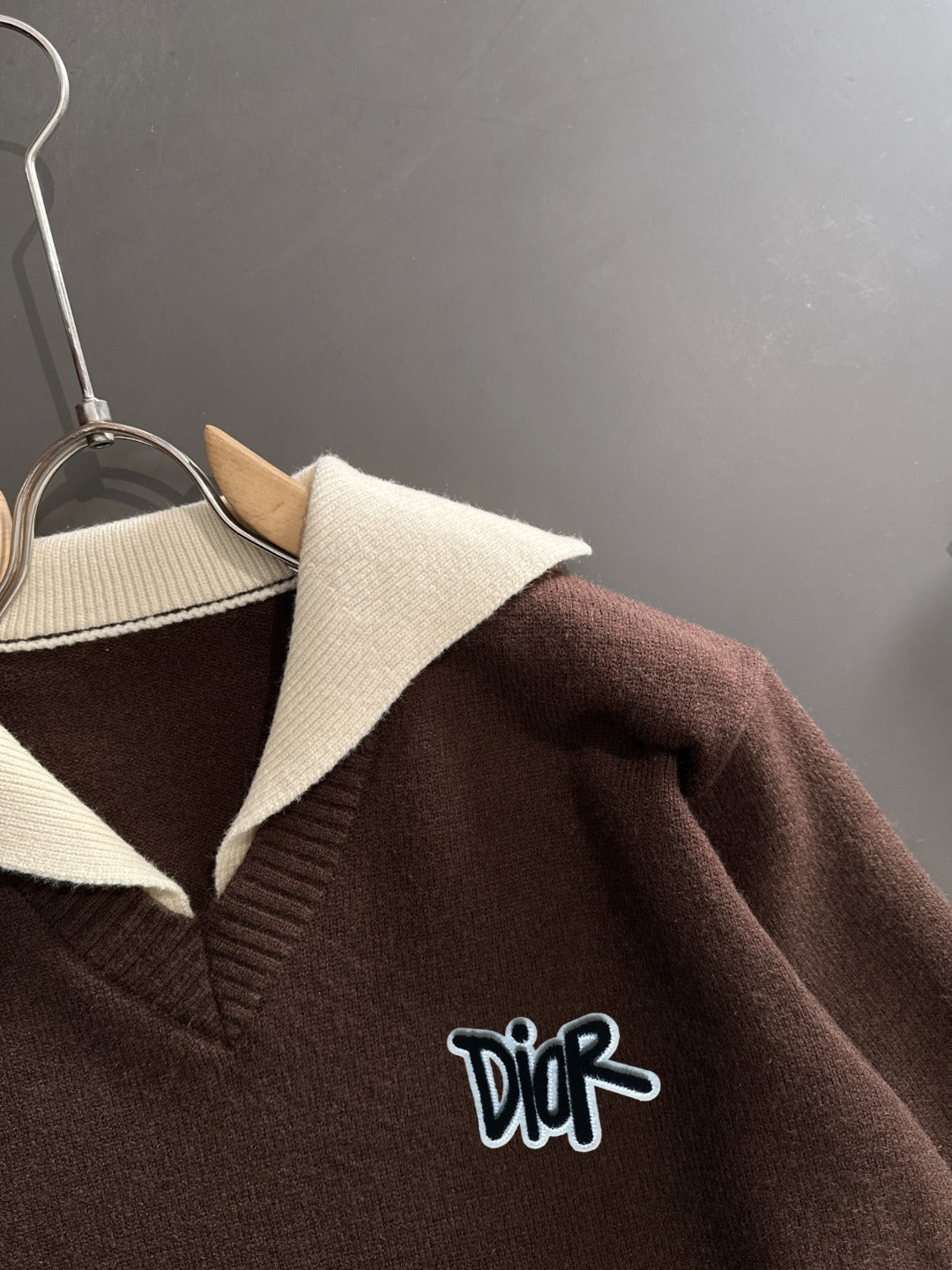 Classic Fashion Sweater-112