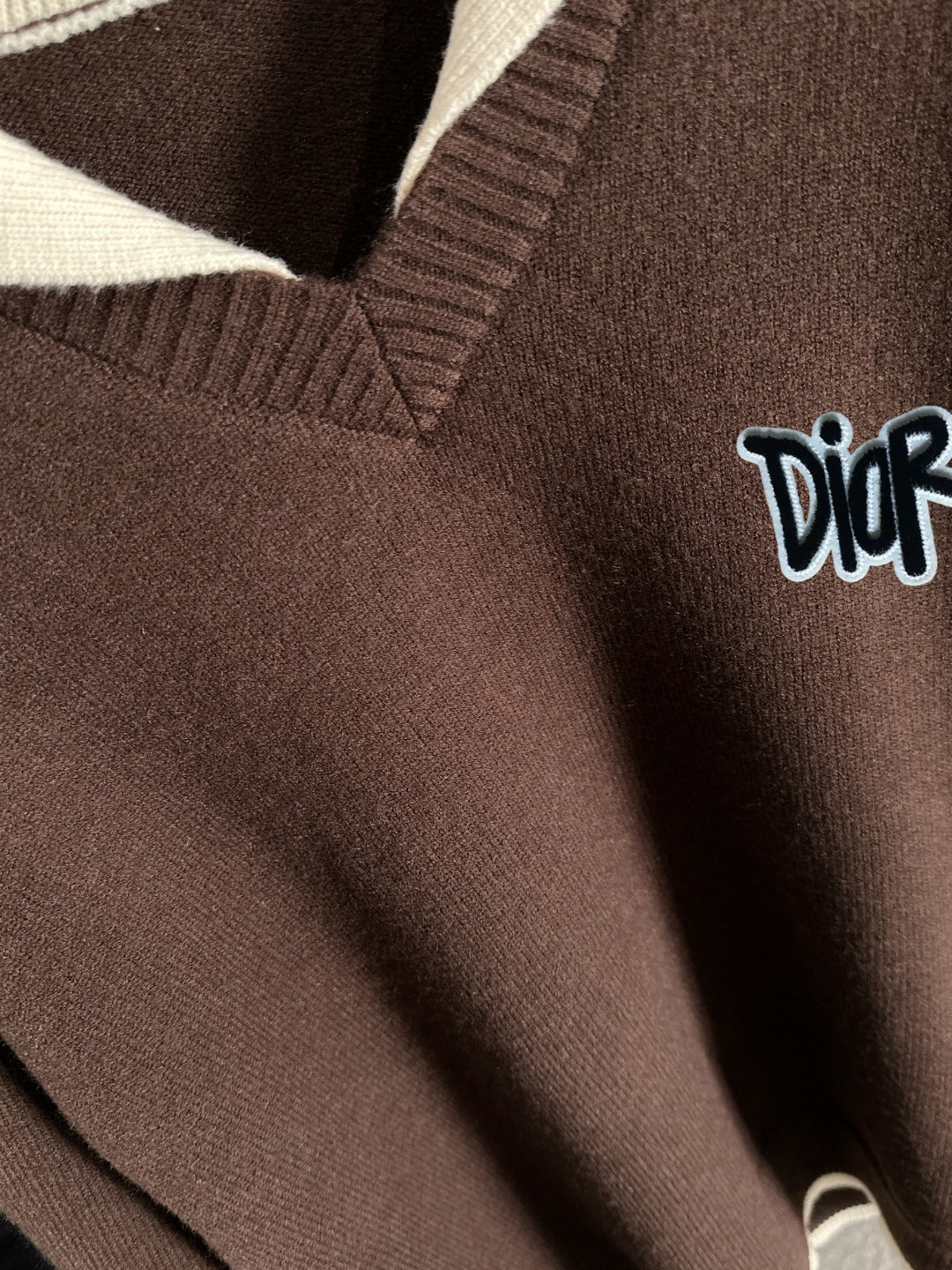 Classic Fashion Sweater-112