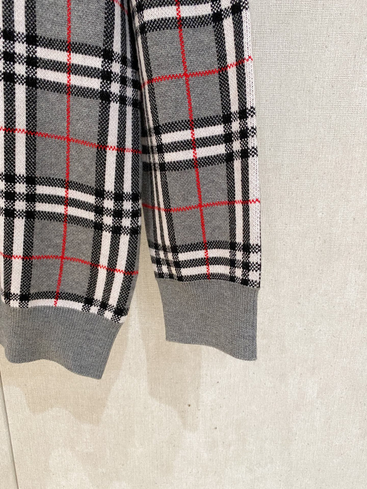 Classic Fashion Sweater-134